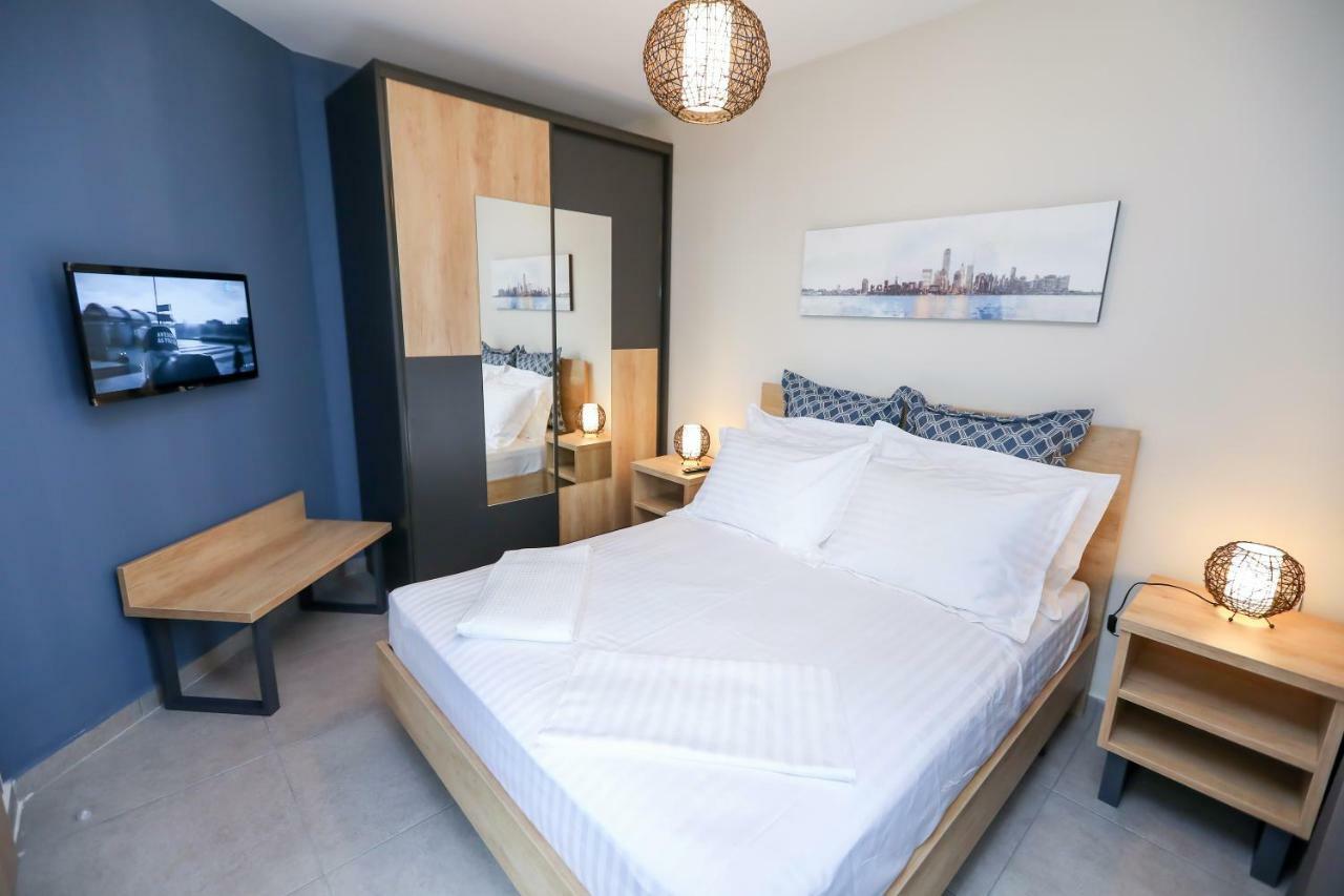 סנדנסקי Artemis Apartments מראה חיצוני תמונה